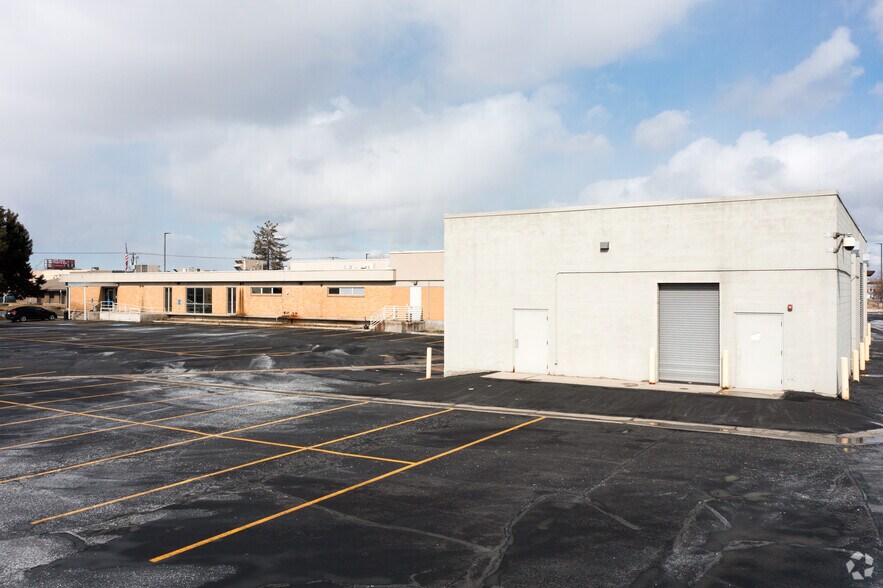 More Photos Of 2175-2185 S 3270 W, Salt Lake City Office For Sale
