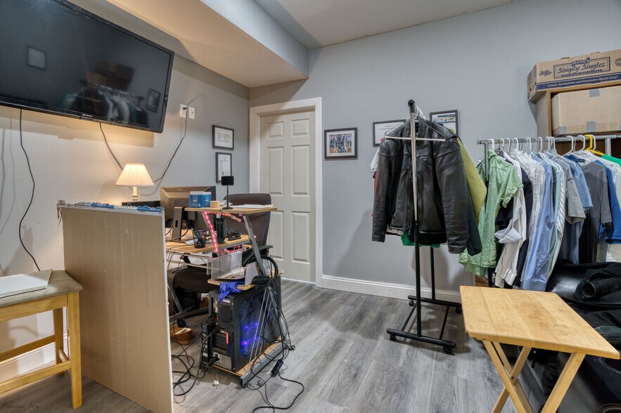 More Photos Of 3817 Pacific Ave, Wildwood Restaurant For Sale