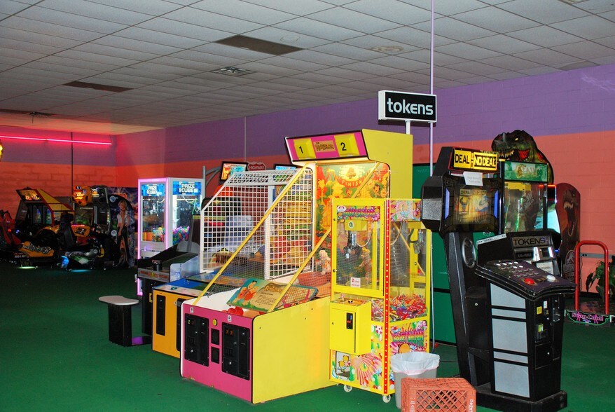 More Photos Of 2390 US Highway 9, Howell Golf Course Driving Range For Sale