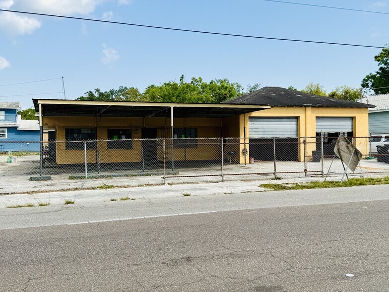 Primary Photo Of 3425 N 15th St, Tampa Auto Repair For Sale