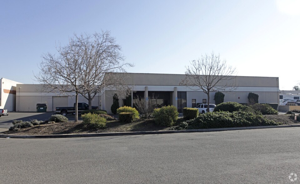 More Photos Of 25568 Seaboard Ln, Hayward Warehouse For Sale