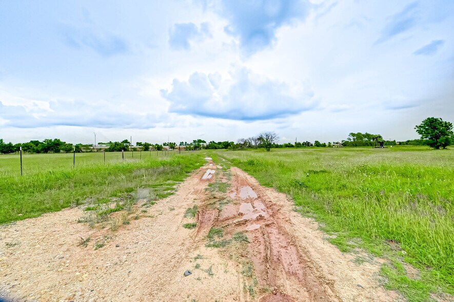 More Photos Of I-10 & Peach Ridge Rd, Brookshire Land For Sale