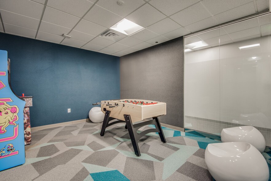 More Photos Of 4101 McEwen Rd, Dallas Office For Lease