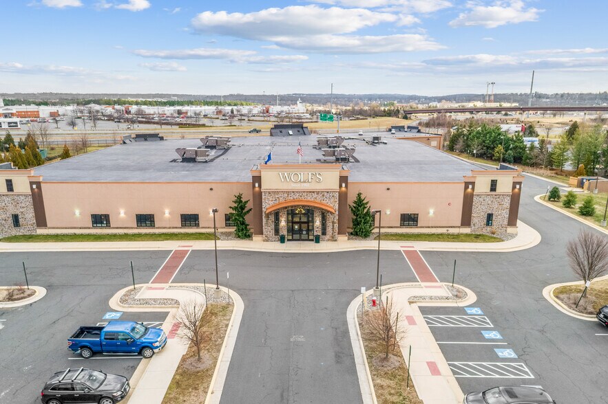 More Photos Of 131 Fort Evans Rd NE, Leesburg Freestanding For Sale