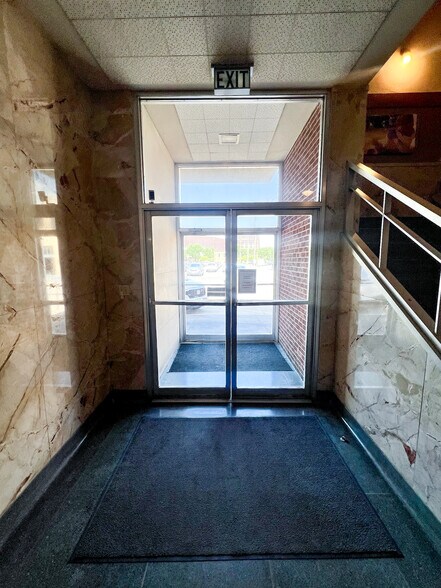 More Photos Of 473 Cypress St, Abilene Loft Creative Space For Sale