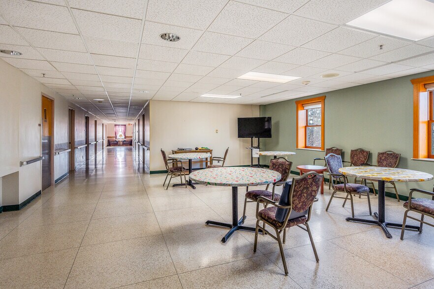 More Photos Of W2658 WI-33, La Crosse Assisted Living For Sale