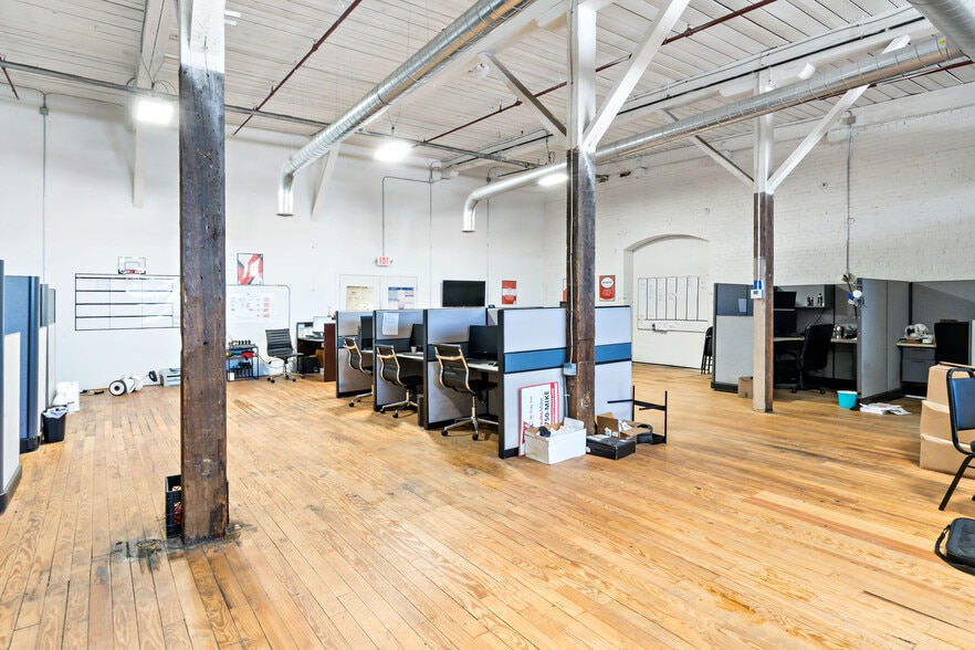 More Photos Of 75 Ferry St, Fall River Warehouse For Sale