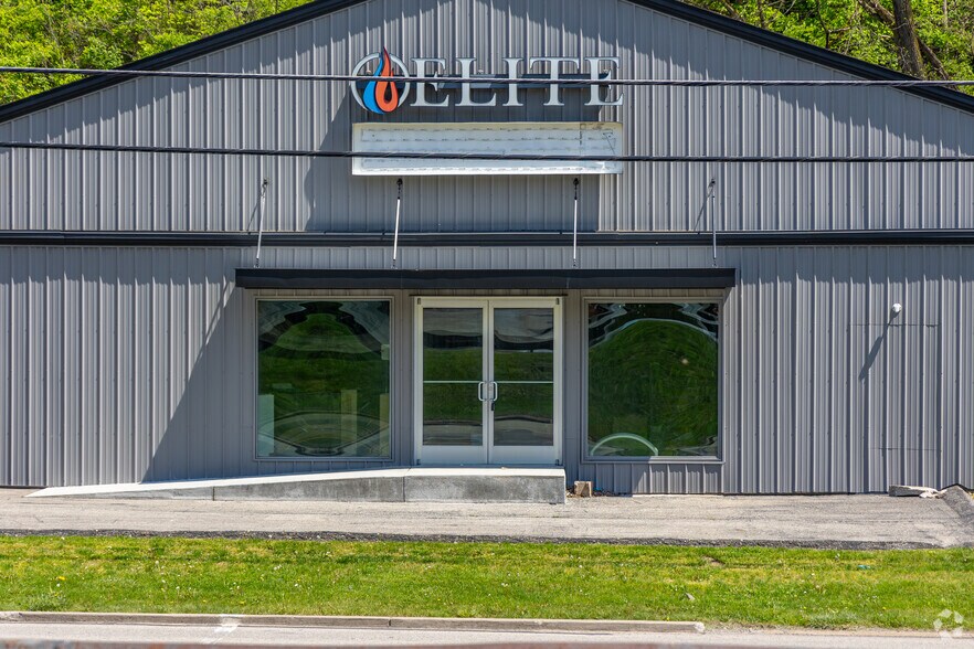 More Photos Of 775 Clairton Blvd, Pittsburgh Freestanding For Sale