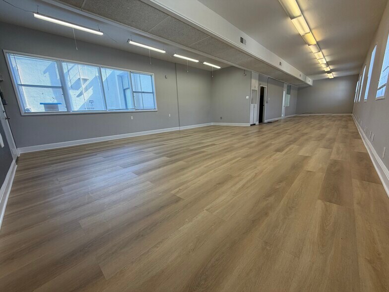 More Photos Of 435 Valley View Rd, El Sobrante Office For Lease
