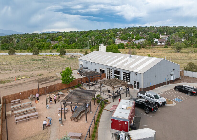 More Photos Of 2480-2490 N Powers Blvd, Colorado Springs Warehouse For Sale