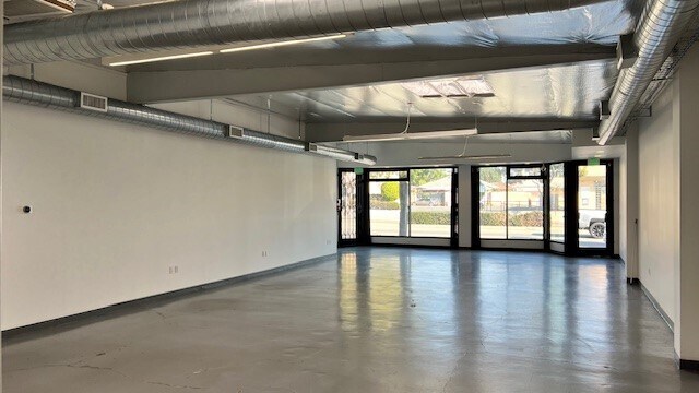 More Photos Of 3505 W Beverly Blvd, Montebello Office For Lease