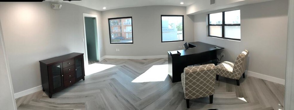 More Photos Of 3475 W Flagler St, Miami Coworking Space