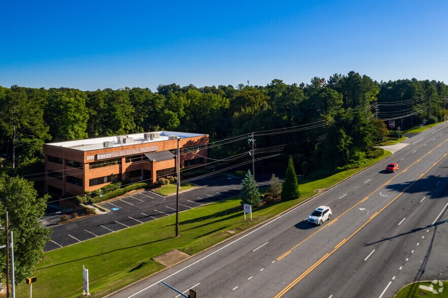 More Photos Of 1800 Roswell Rd, Marietta Serviced Offices For Lease