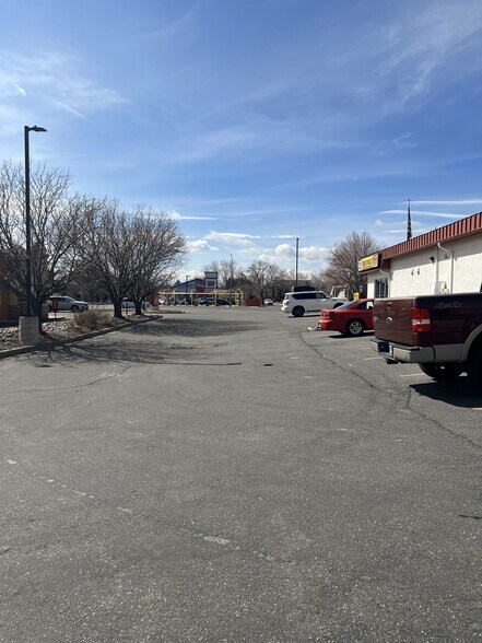 More Photos Of 2060 Main St, Longmont Auto Repair For Sale