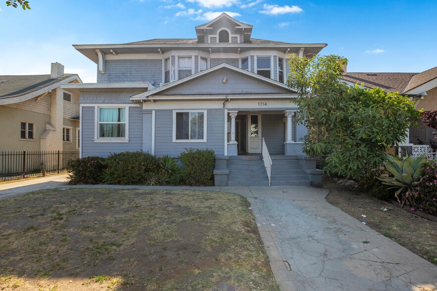 Primary Photo Of 1714 3rd Ave, Los Angeles Apartments For Sale
