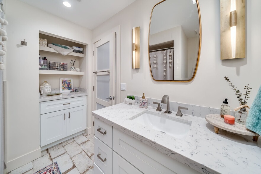 More Photos Of 234 NE 4th Ave, Delray Beach Warehouse For Sale