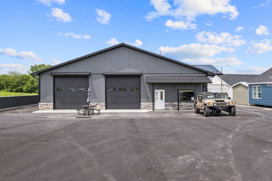 More Photos Of 815 N Main St, Mount Crawford Auto Repair For Sale