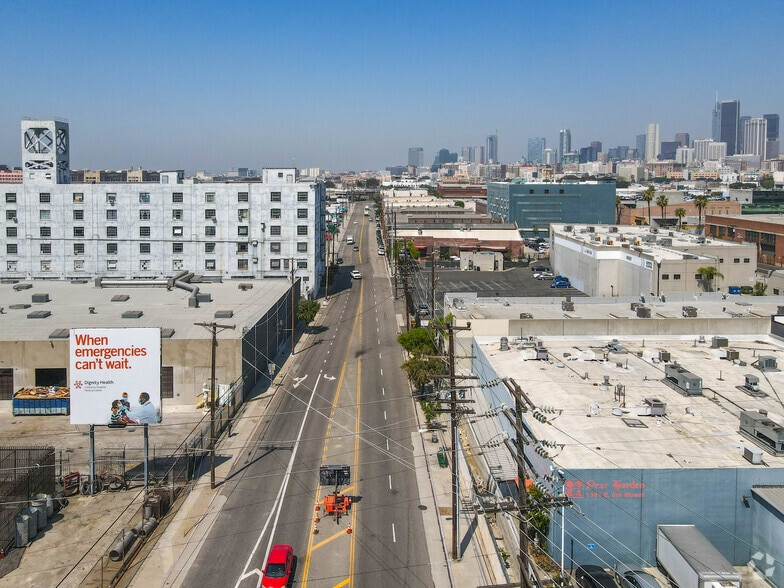 More Photos Of 1300 Factory Pl, Los Angeles Unknown For Lease
