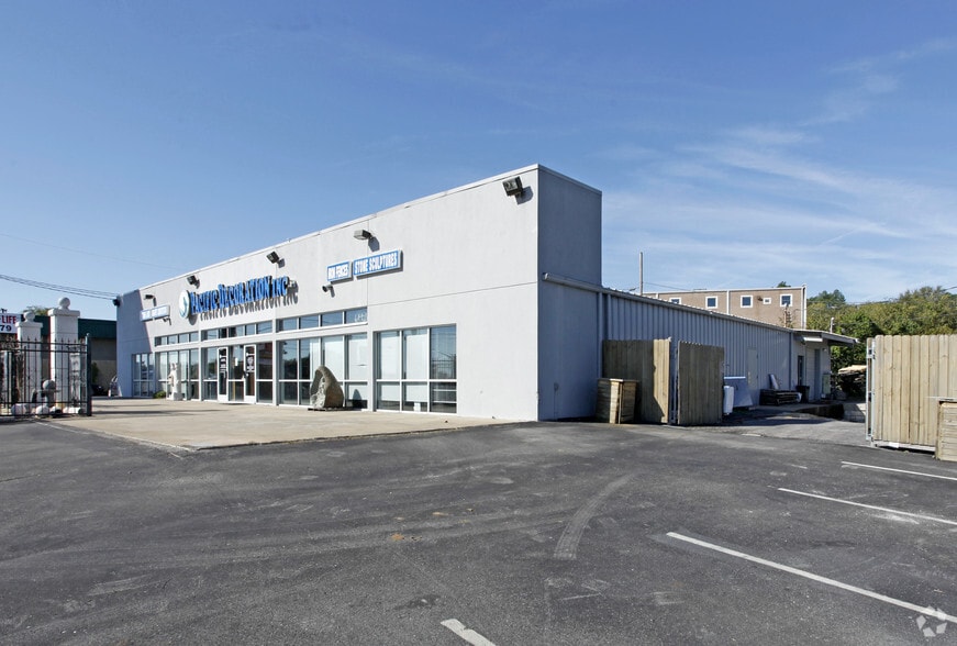 More Photos Of 4040 Lebanon Pike, Hermitage Freestanding For Lease