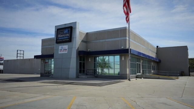 Primary Photo Of 4608 Rudnick Ct, Bakersfield Auto Dealership For Lease