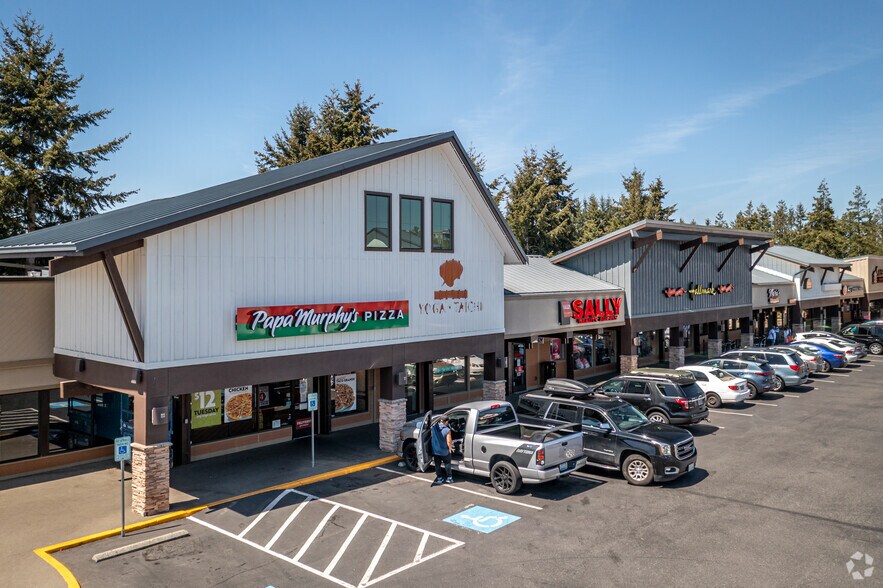 More Photos Of 3800-3842 Bridgeport Way W, University Place Unknown For Lease