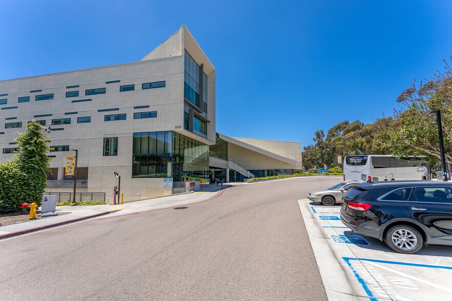 More Photos Of 9500 Gilman Dr, La Jolla Restaurant For Lease