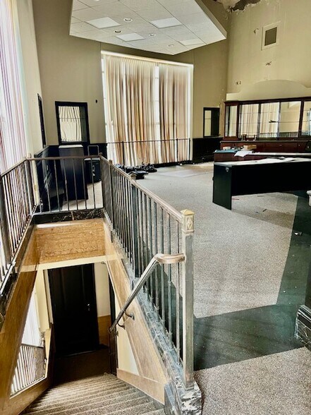 More Photos Of 95 Court St, Binghamton Office Residential For Sale