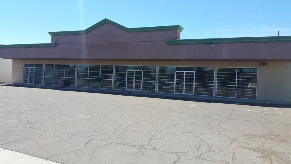 Primary Photo Of 62 N Dobson Rd, Mesa Freestanding For Lease