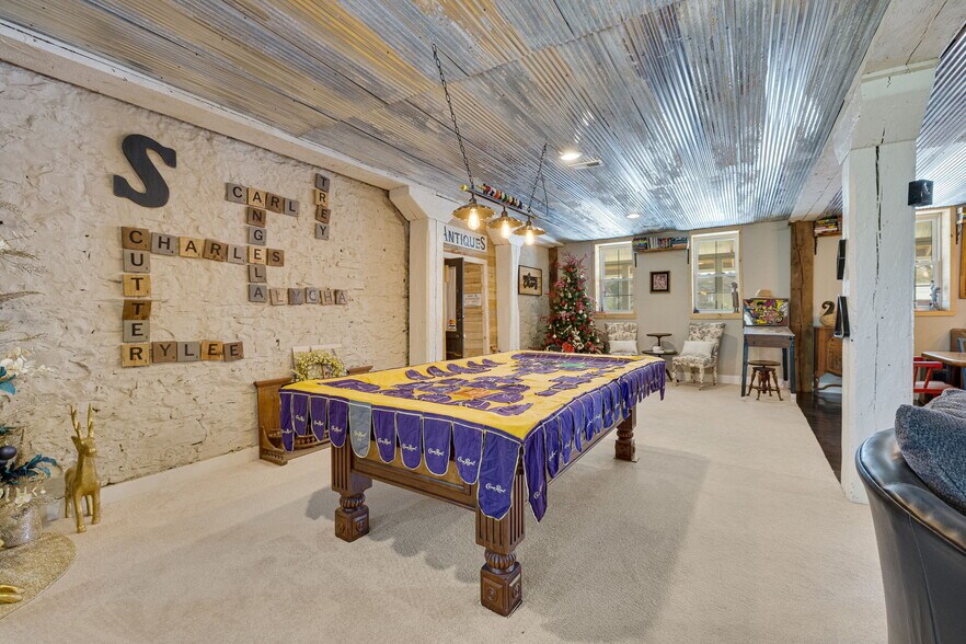 More Photos Of 305 N Main St, Ste Genevieve Storefront Retail Residential For Sale