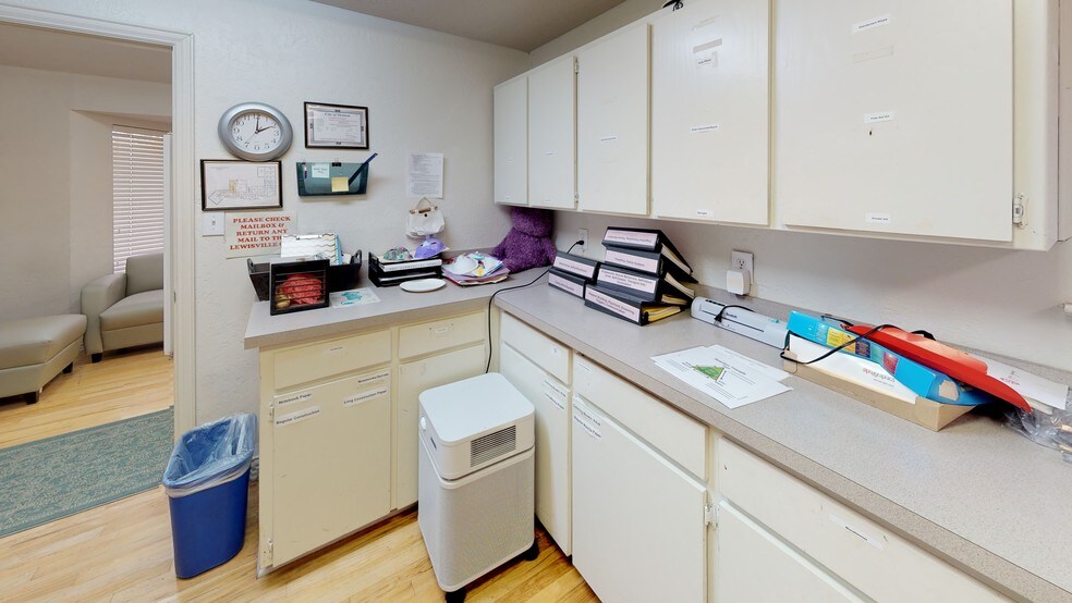 More Photos Of 1208 Bent Oaks Ct, Denton Office Residential For Sale