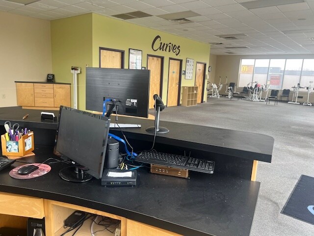 More Photos Of 2301-2373 Dayton-Germantown Pike, Germantown Unknown For Lease