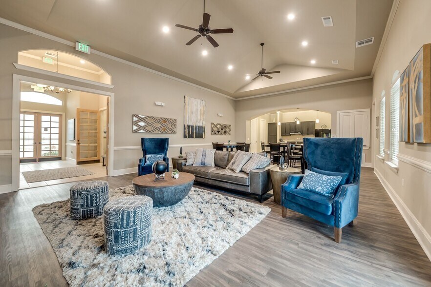 More Photos Of 2410 W Jack Finney Blvd, Greenville Apartments For Sale