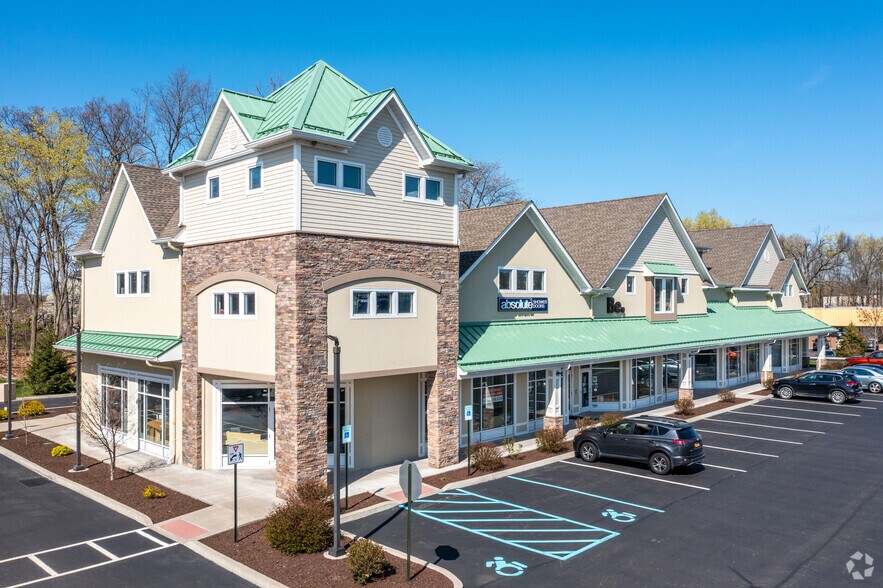More Photos Of 1145-1147 Route 9, Wappingers Falls Freestanding For Lease