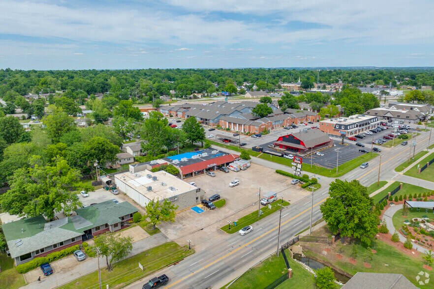 More Photos Of 4311 E 31st St, Tulsa Freestanding For Sale