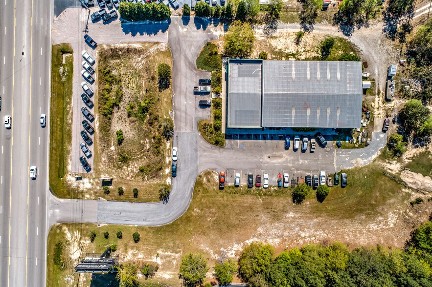 More Photos Of 1982 Jefferson Davis Hwy, Graniteville Showroom For Sale