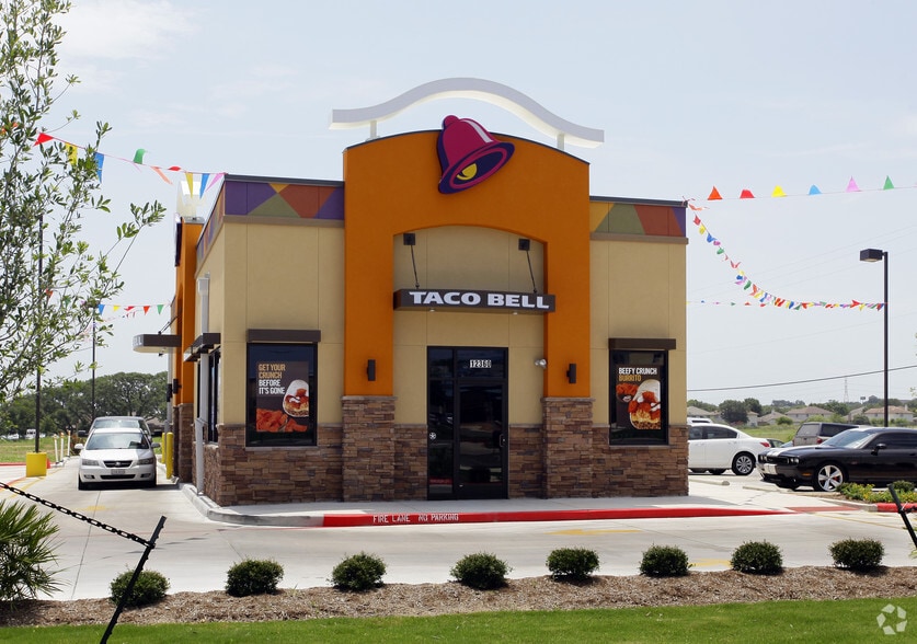 More Photos Of 9706 Business Pky, Helotes Unknown For Lease