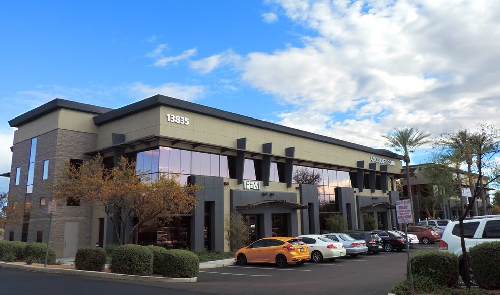 More Photos Of 13835 N Northsight Blvd, Scottsdale Office For Sale