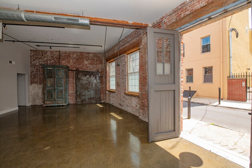 More Photos Of 2135 E Susquehanna Ave, Philadelphia Apartments For Sale