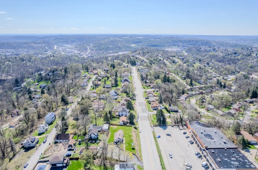 More Photos Of 990 Greensburg Pike, East Pittsburgh Office For Lease