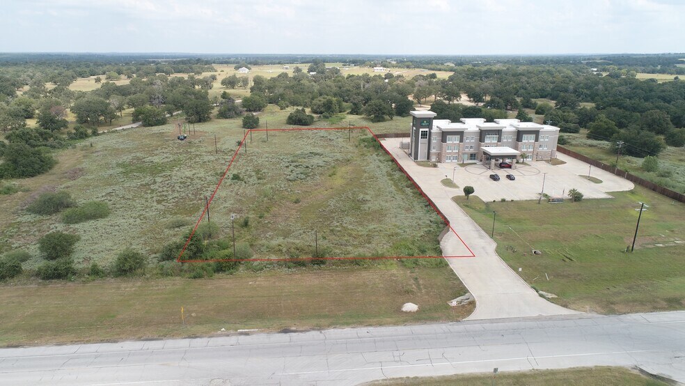 More Photos Of 197 U.S. 90 Hwy, Luling Land For Lease