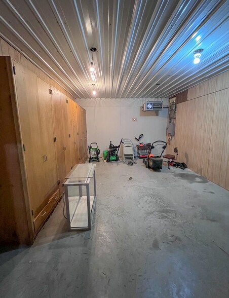 More Photos Of 1800 Broadway Ave N, Rochester Storefront Retail Office For Sale