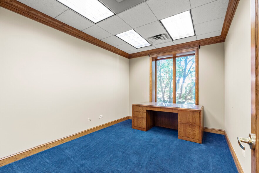More Photos Of 310 Main St, Lemont Bank For Lease