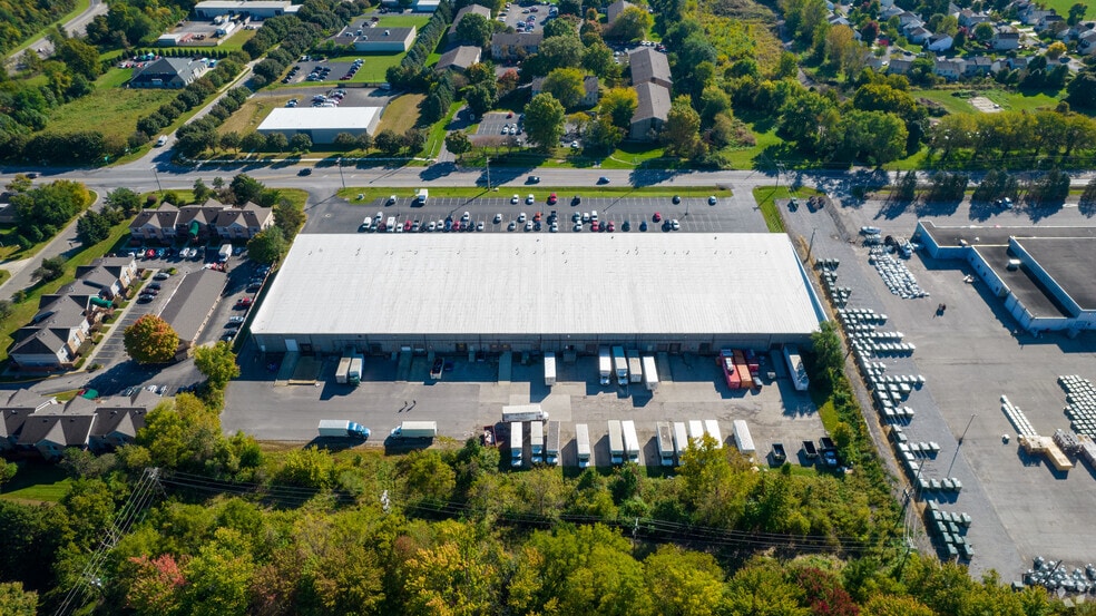 More Photos Of 5075-5095 Westerville Rd, Columbus Warehouse For Lease