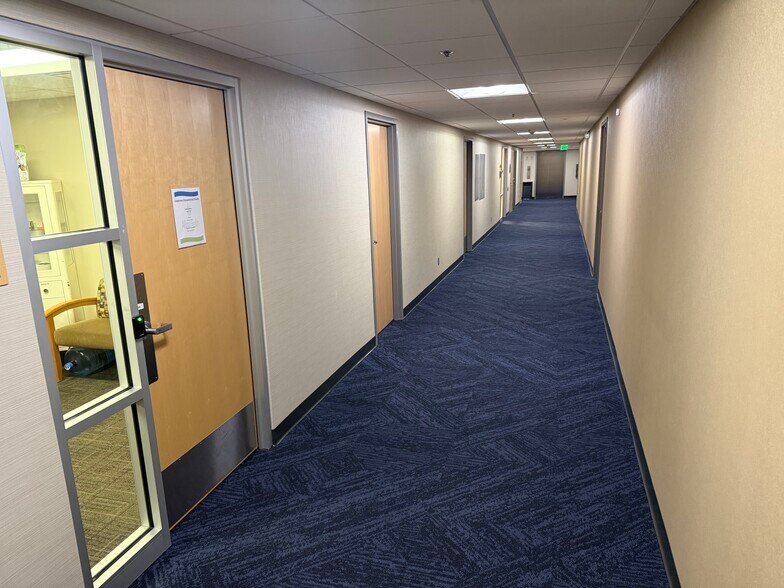 More Photos Of 3860-3960 Coon Rapids Blvd NW, Coon Rapids Medical For Lease