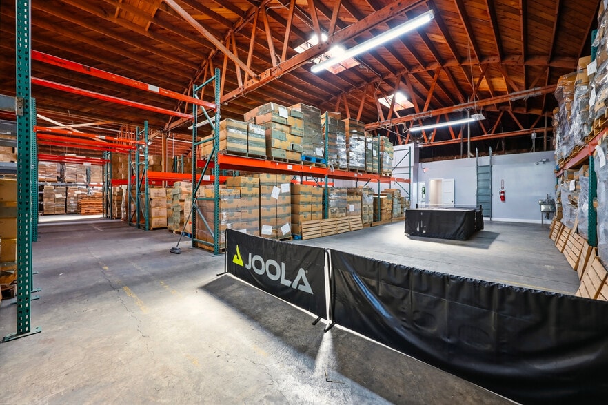 More Photos Of 4807-4827 E 49th St, Vernon Warehouse For Lease