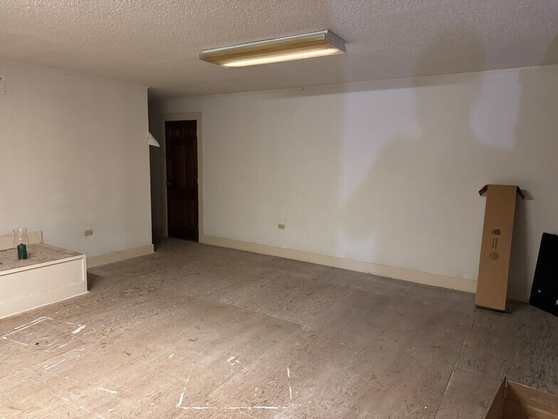 More Photos Of 5047 Highway 1, Napoleonville Office For Sale