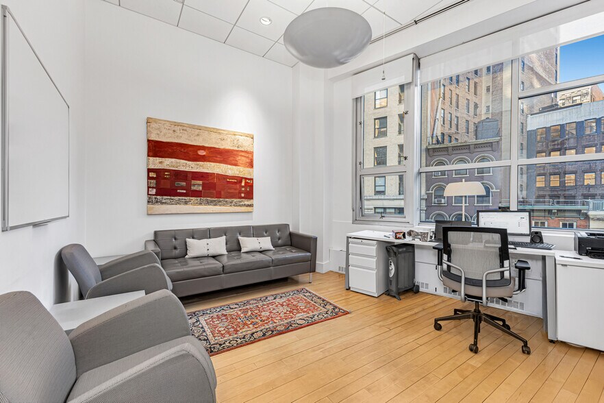 More Photos Of , New York Office For Sale