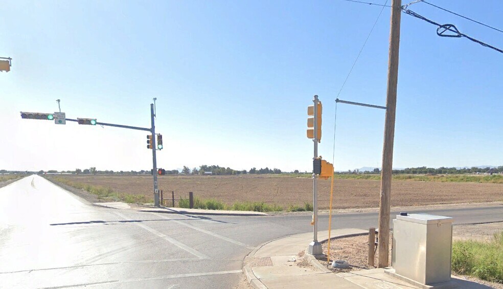 More Photos Of 12702 North Loop dr, Clint Land For Sale