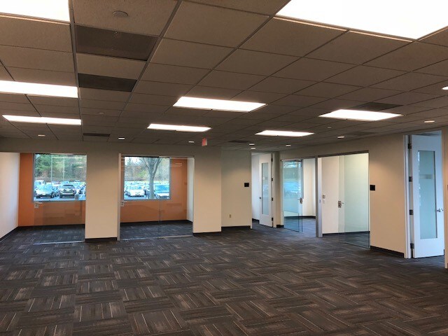 More Photos Of 150 College Rd W, Princeton Office For Lease