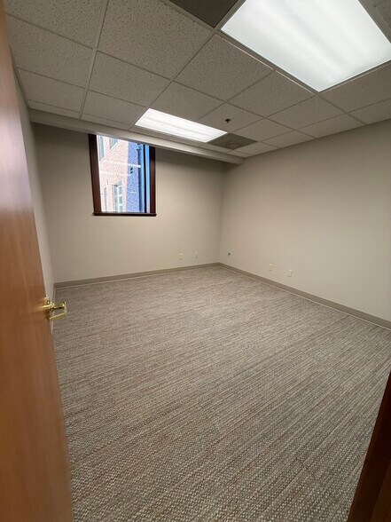 More Photos Of 101 River Dr N, Great Falls Office For Lease